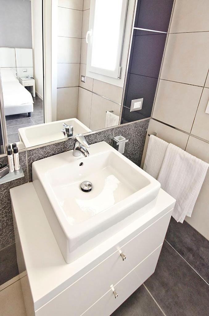 Atmosphere Suite Hotel 리미니 외부 사진