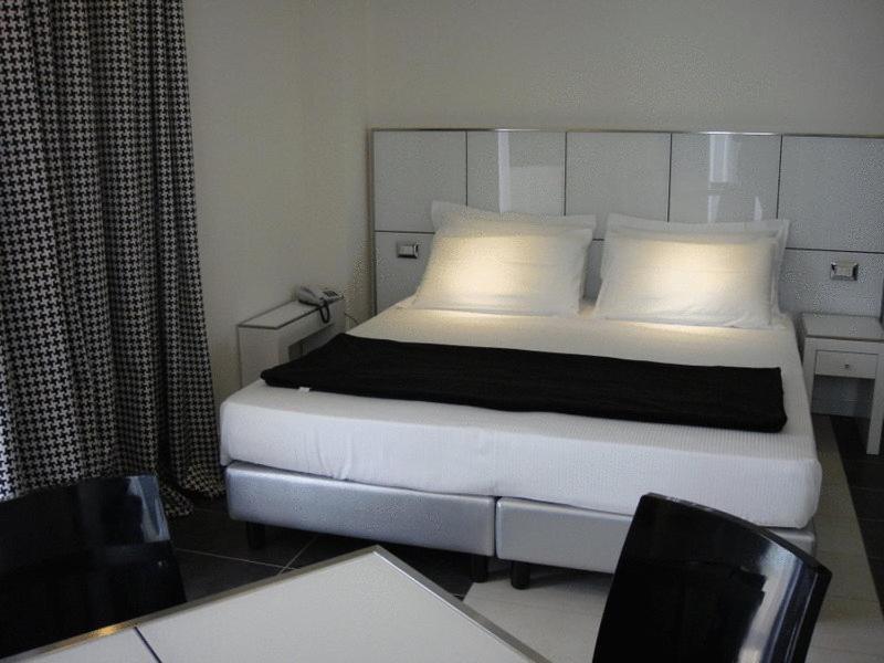 Atmosphere Suite Hotel 리미니 외부 사진